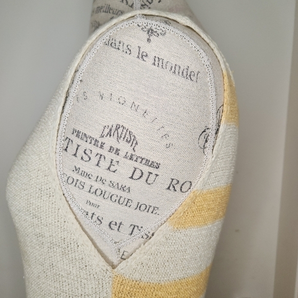 Stripe knit sequin pineapple top - Picture 7 of 9